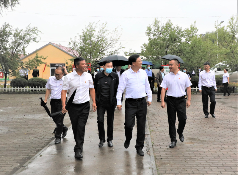 拉練團在開原市慶云鎮高家窩棚村