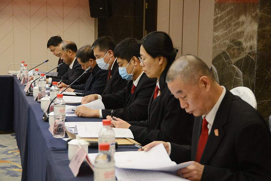 省法官檢察官懲戒委員會會議現場。