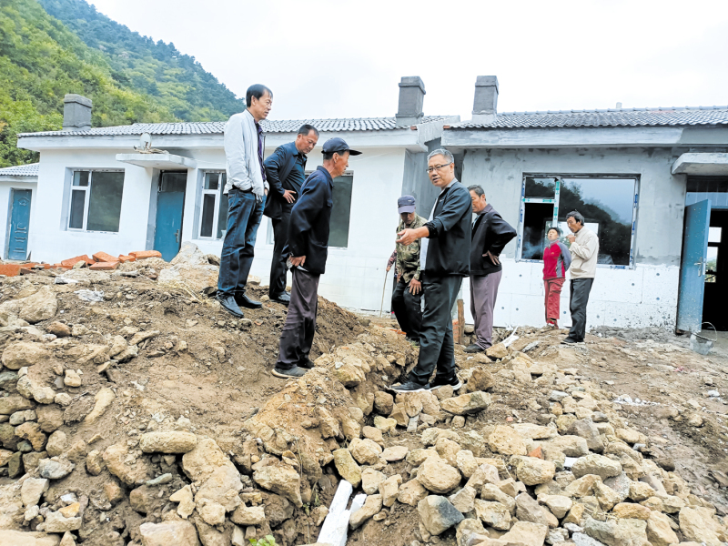 配文1：牤牛營子司法所所長現場調解矛盾糾紛