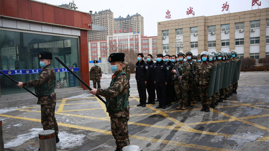 凌源第一監獄與駐監武警部隊聯合開展應急處突演練。