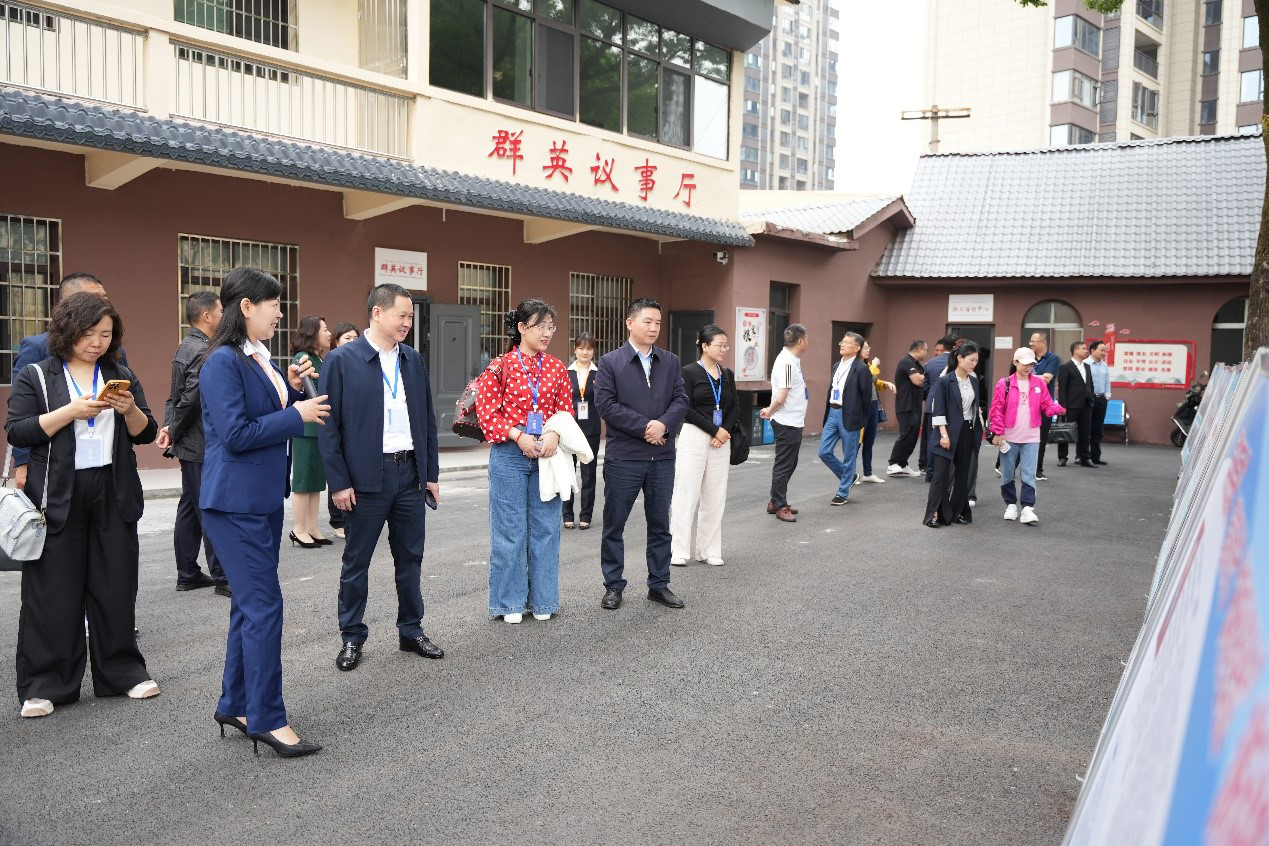 岳陽樓區奇家嶺街道2