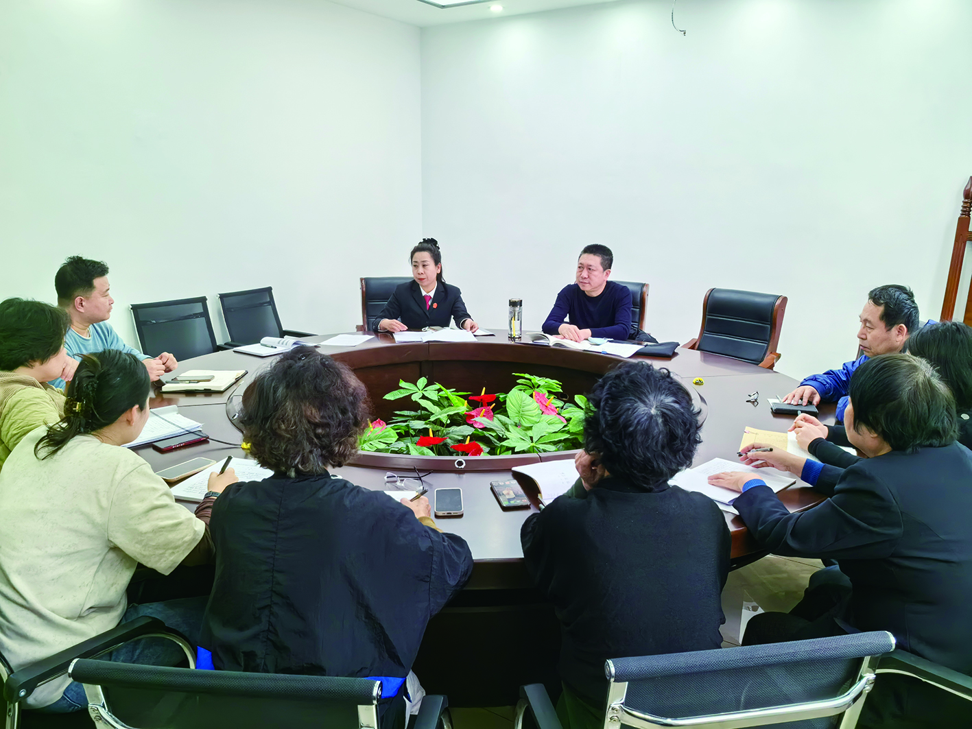 8名人民調解員進行業務培訓