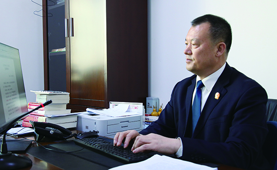 盤山縣人民法院綜合審判庭庭長(zhǎng)趙軍